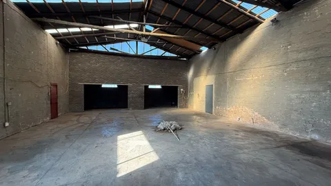 200 High Road, Bredell - 2500m² - Warehouse - For Sale and To Let (24)